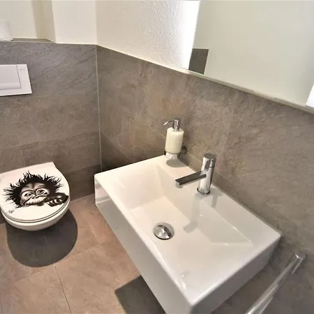 In The Heart Of Ιντερλάκεν